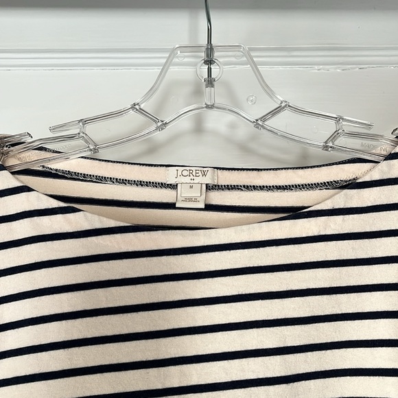 J CREW Classic Boatneck Top. Size M Navy/Ivory - Picture 2 of 3